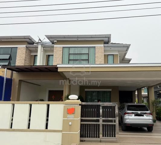 Good offer/ 2 storey semi D/ stutong area/ nice unit/ 4 bedroom 1