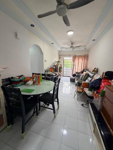 Sri Kenari Apartment 1