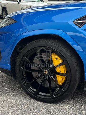 2021 Lamborghini URUS 4.0 Ready stock at showroom - 4
