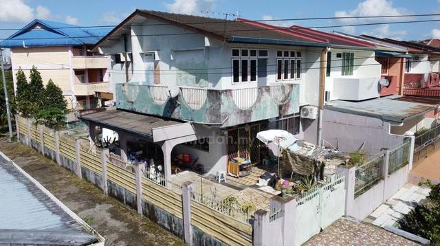 Kenyalang Corner Double Storey For Sale |RM70K Below Value |  1