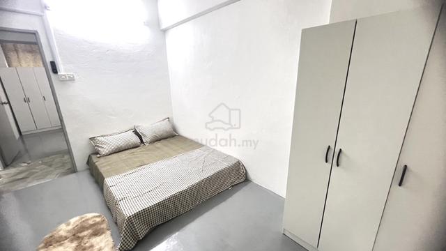 Newly Renovate & Furnish Room for Rent at Paya Terubong ! FREE WIFI ! 5