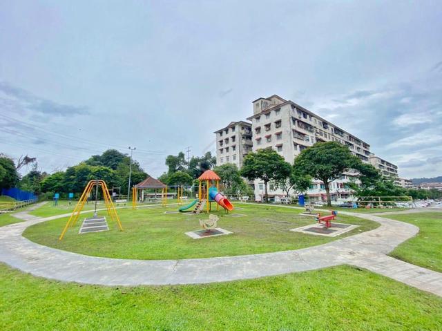 Flat Taman Bukit Segar 1