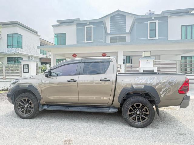 2021 Toyota HILUX 2.8 ROGUE (A) - 5