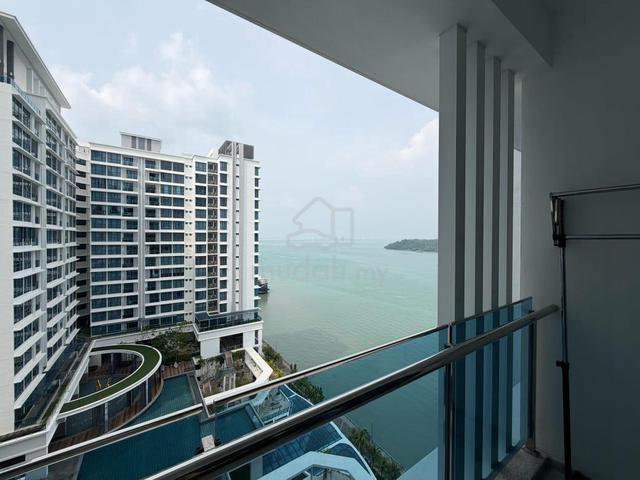 Queens Residences Q1 @ Queens Waterfront 1