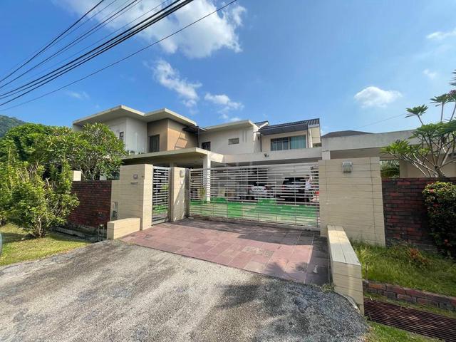 Bungalow dekat Pantai Hospital BP 1