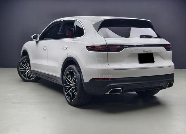 2020 Porsche CAYENNE RED INTERIOR PDLS SPORT PASM - 2
