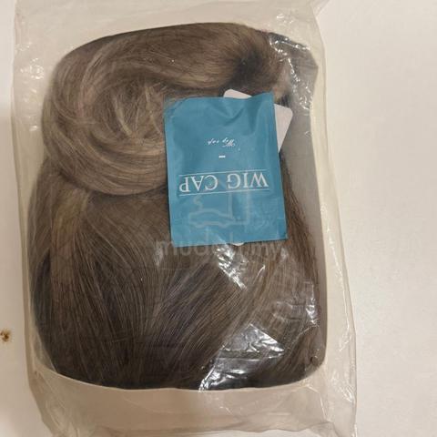 Three items in different colors. - photo 2 of 6