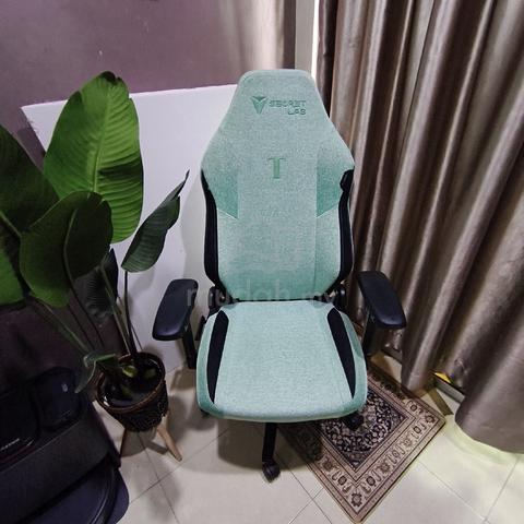 Carousel Image Selected