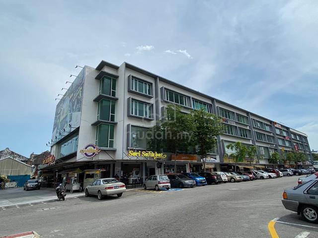FREEHOLD 4 Storey Shop Lot The Shore Business Avenue , Bandar Melaka 1