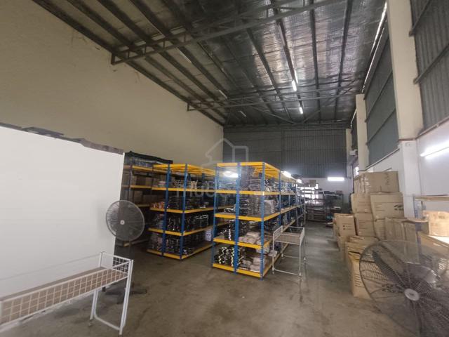 Kempas Utama 1.5 Storey Semi D Factory 60x141 Light Industry Tenanted 3