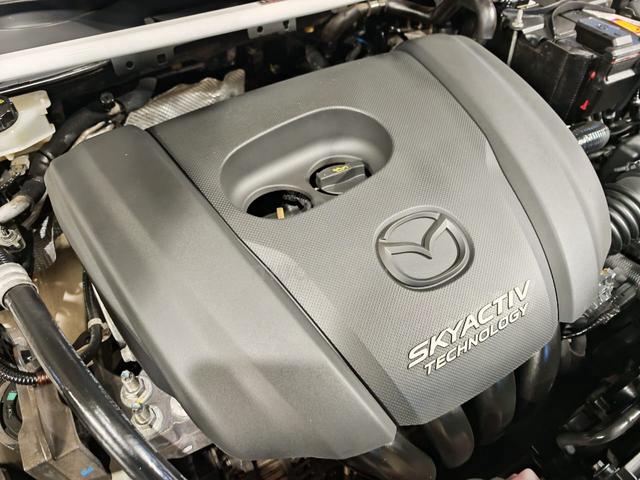 2015Mazda2SKYACTIVH/Back1.5(A)B/ListBolehLoanKedai - 4