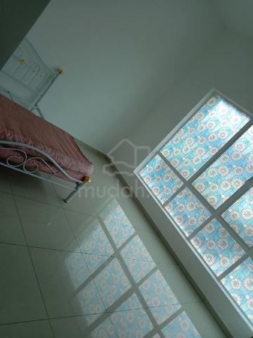 House for Sale BINTANG MAYA 2 1