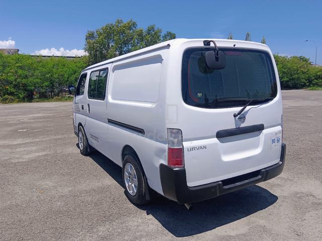 2011 Nissan URVAN 3.0 SEMI PANEL (M) - 3