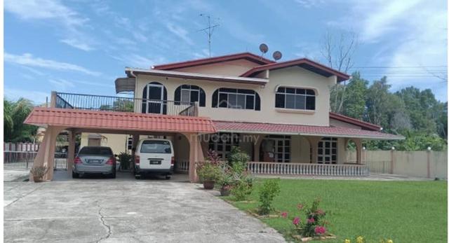 Labuan Detached House for Sale — Prime Location Near Golf Club 1
