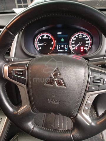 2019 Mitsubishi TRITON 2.4 VGT A/T PREMIUM (A) - 5
