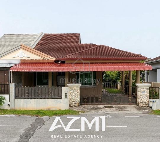 Strategic Single Storey Semi Detached at Senadin Miri 1