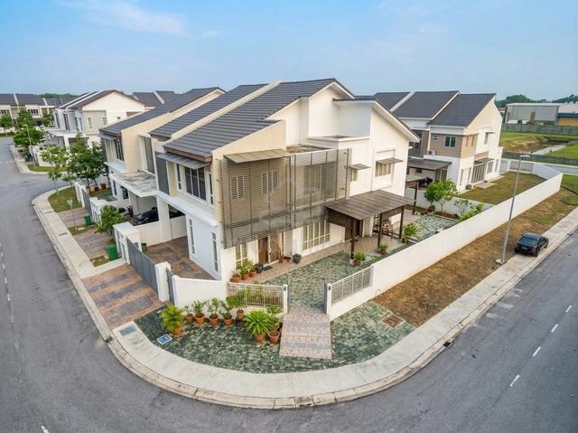 Denai Alam Corner Lot Superlink Terrace Aster Grove 1