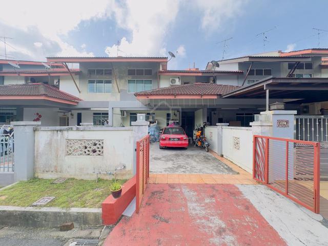 GOOD OFFER - GATED GUARDED HOUSE - BANDAR PUTRA KULAI - jalan merak 1
