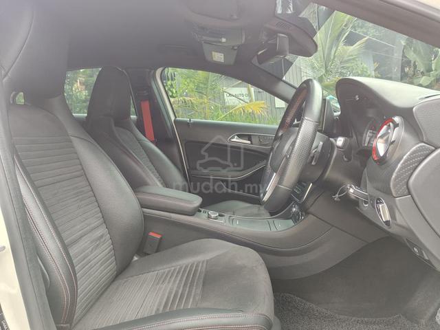 2016 Mercedes Benz A250 2.0 SPORTS FREE WARRANTY - 5