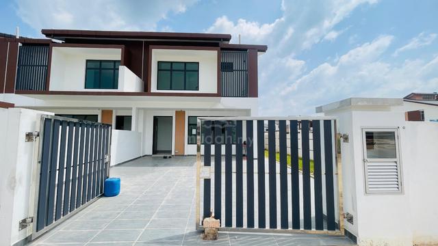 Mutiara Rini double storey landed 1