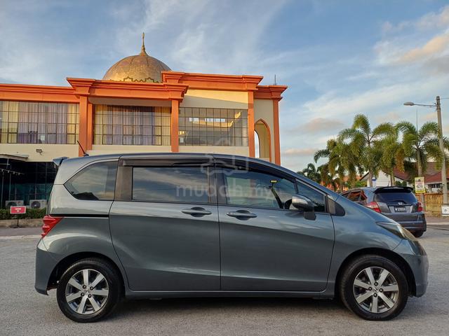 2010 Honda FREED 1.5 E (A) - 5