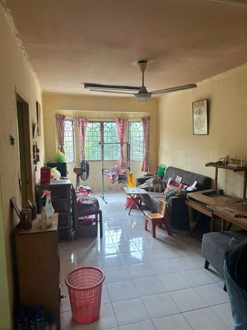 Impian Apartment 1