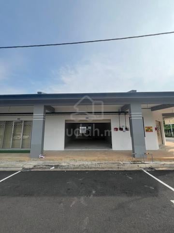 Kedai Baru Siap Setingkat Utk di Sewa di Bandar Putra, Jln Puyuh,Kulai 1