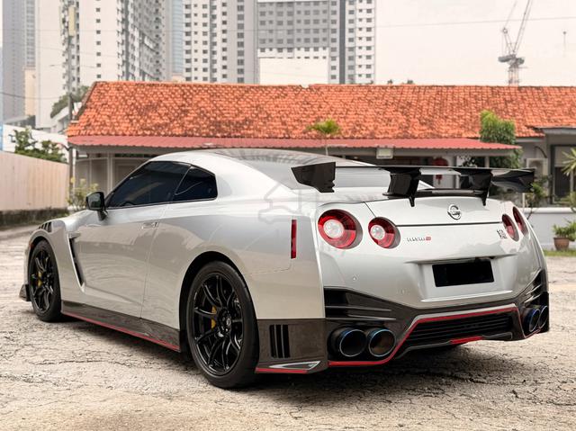 2021 Nissan GT-R 3.8 NISMO R35 MILEAGE 4K & IPE - 2