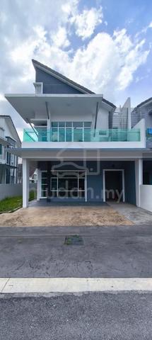 Semi D House 2 storey Taman Damai Mewah Kajang 1