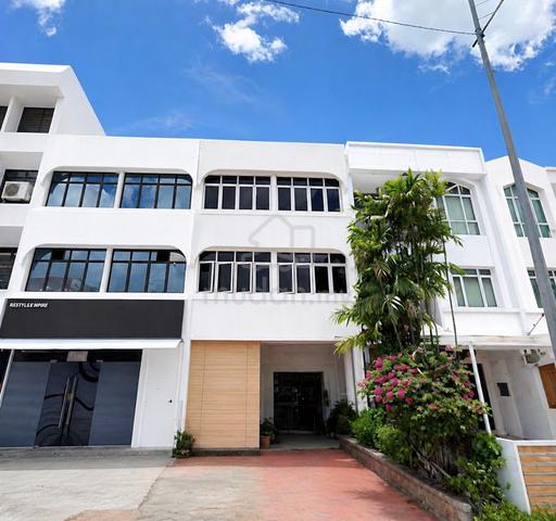 BIG!! GEORGETOWN 3Stry (4 carpark) jln Seang Tek 1