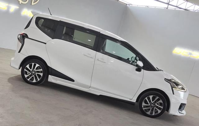 Full Loan 2017 Toyota SIENTA 1.5 V (A) Mini MPV - 3