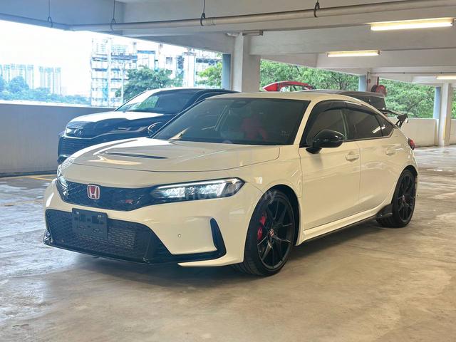 *Grade 6A/4K KM* 2025 Honda Civic FL5 Type R - 2