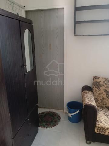 Room with attach bathroom ( near lotus / usm ) 1