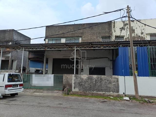 Menglembu semi D factory for rent 1