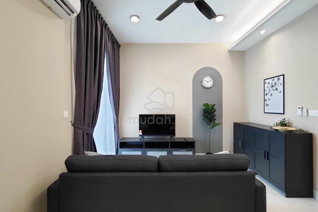 TR Residence 1