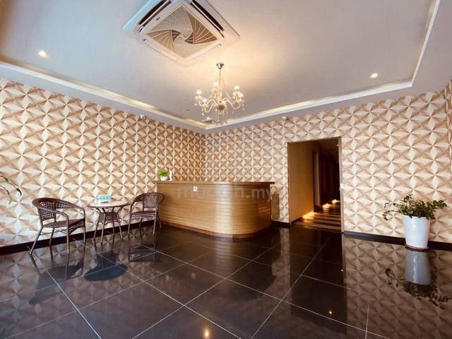 For Rent Massage Centre No key Money & Beautiful Renovation 1