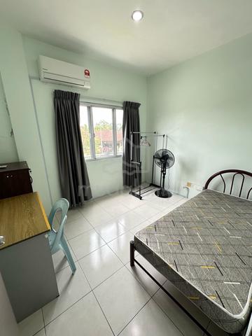 Uni Square Apartment Female Room For Rent, Opposite Unimas, Samarahan 1