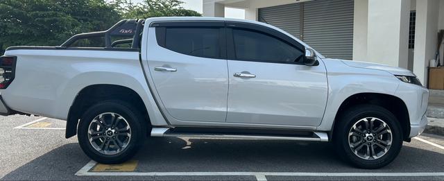 2021 Mitsubishi TRITON 2.4 VGT PREMIUM MY19 L200 - 3