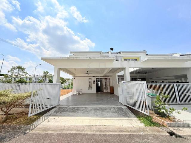 CORNER LOT & NON BUMI 2 Storey Terrace at Sendayan for Sale 1