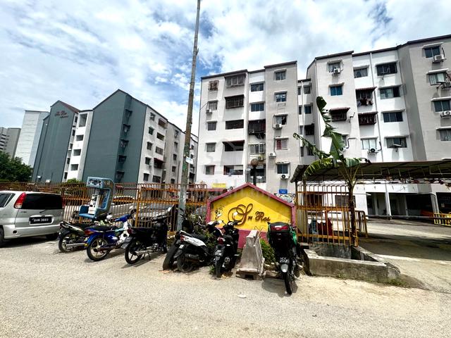 Sri Ros Apartment 1