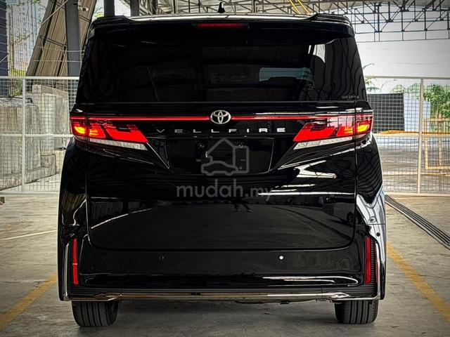 Toyota Vellfire 2.4T Z Premier | 8 Yrs Warranty - 2