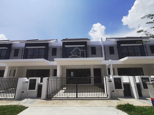 [Below Market] 2 Storey Terrace - Desa 7 Bandar Country Homes, Rawang 1