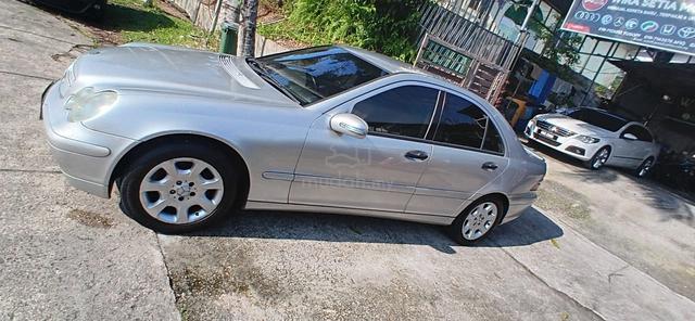 2005 Mercedes Benz C180 K (A) - 2