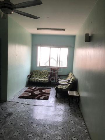 Sri Ros Apartment 4