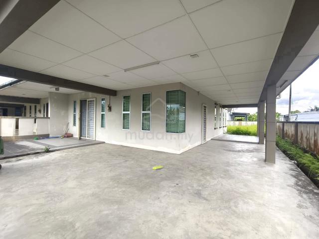 SEMI D, 1.5 Storey, MUARA TUANG 1