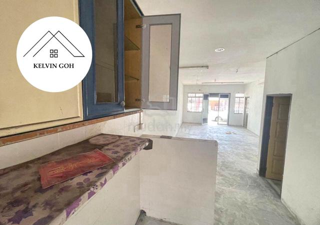 2 Storey Shophouse @ Lebuh Melaka Georgetown, 1600sf, NE Facing 2