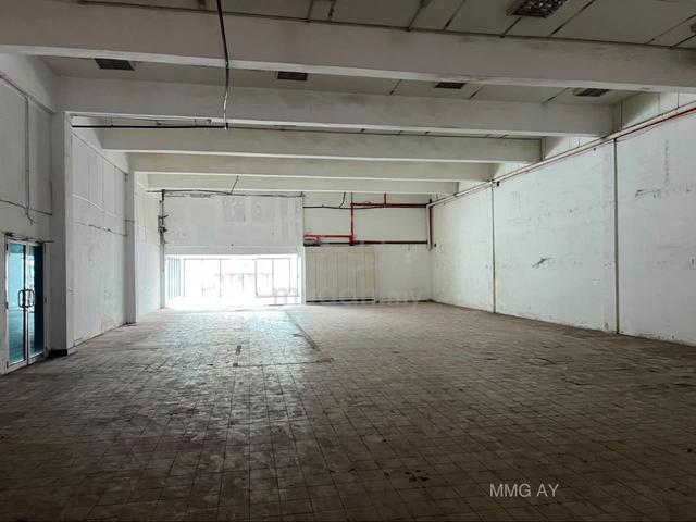 Glenmarie @ Shah Alam 2 Storey Semi Detached Warehouse Corner For Rent 1