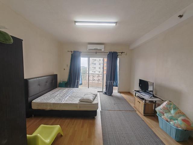 Prima Regency Service Apartment 1