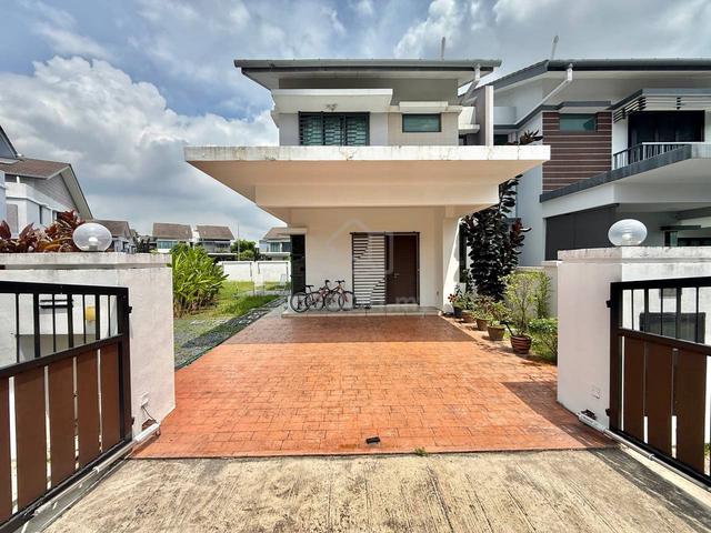 END LOT Periwinkle🔥 Double Storey Semi D Cluster Bandar Rimbayu 1