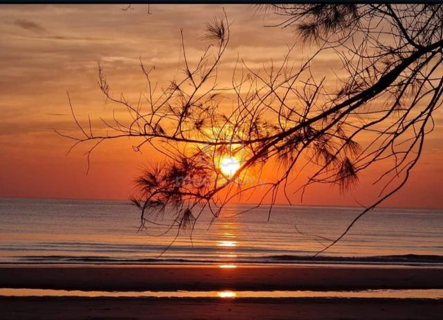 KUANTAN AWESOME OCEAN and RIVER FRONT FREEHOLD Land 1